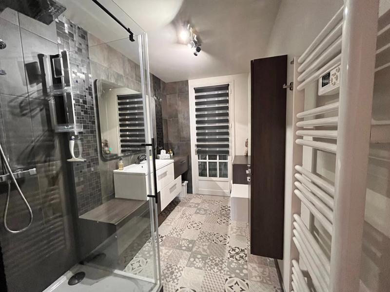 Appartement - 89 m² - 4 pièces