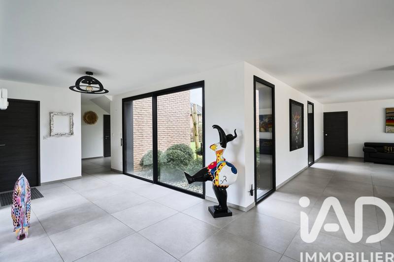 Maison de maîtres - 250 m² - 6 pièces