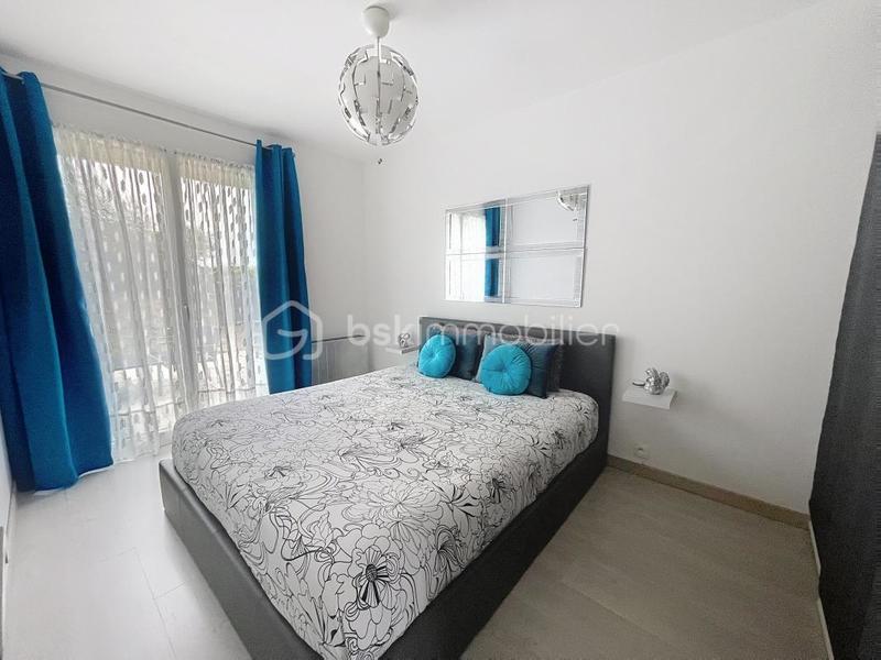 Maison traditionnelle - 74 m² - 4 pièces