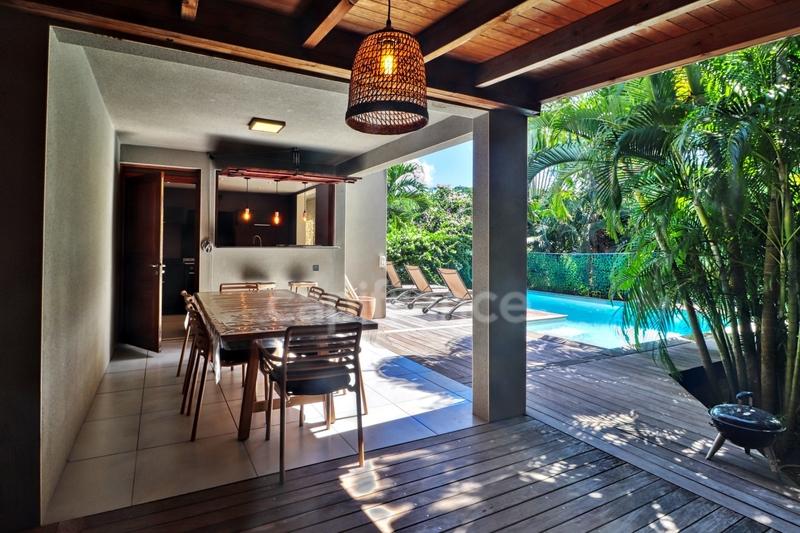 Maison - 139 m² - 5 pièces