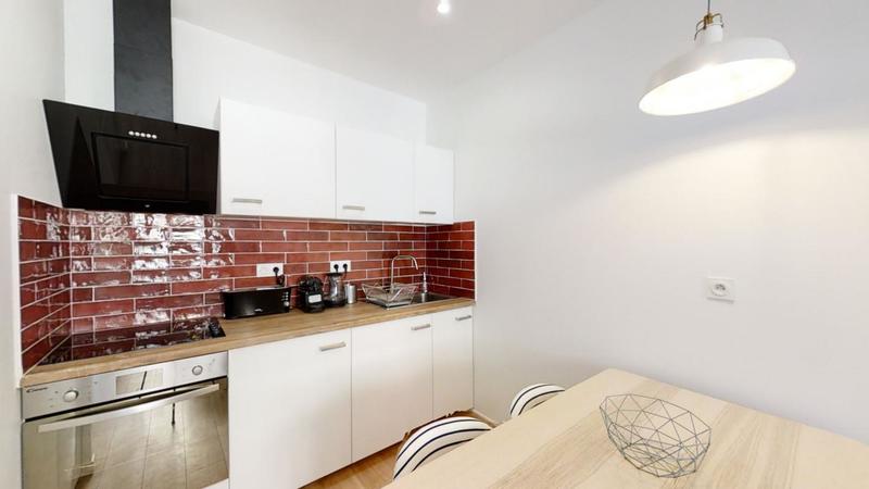 Appartement - 74 m² - 5 pièces