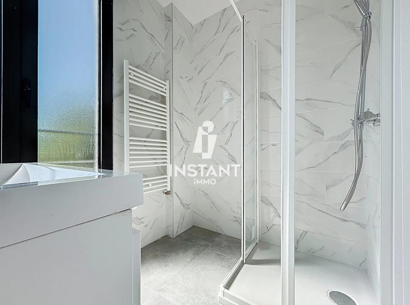 Maison contemporaine - 143 m² - 5 pièces