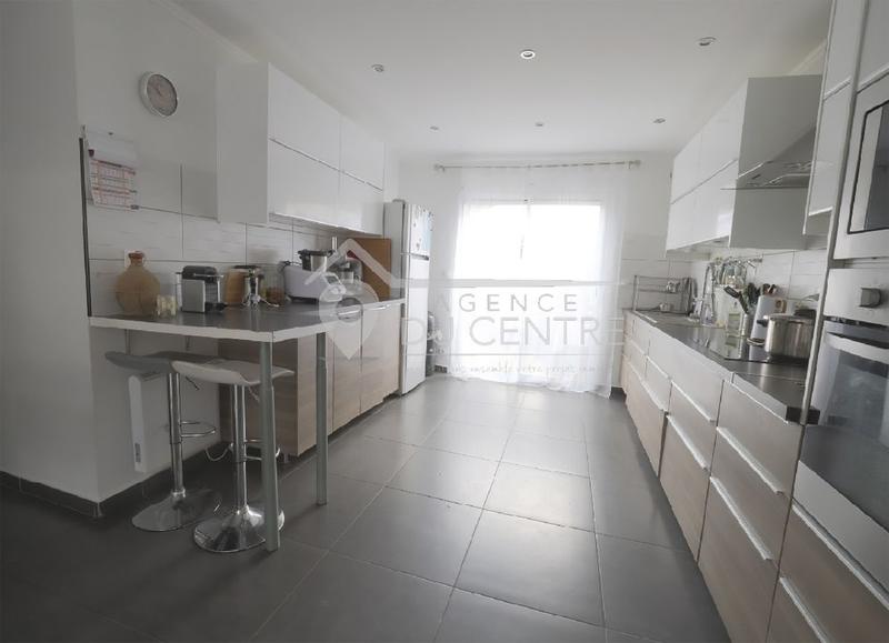 Maison - 138 m² - 8 pièces