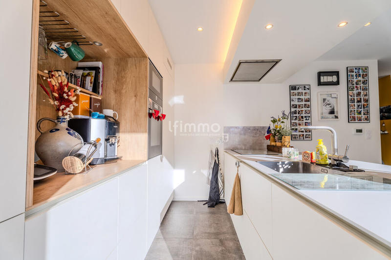 Maison - 98 m² - 4 pièces