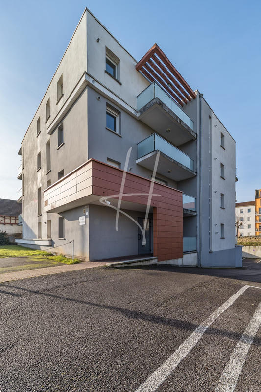 Appartement - 81 m² - 4 pièces