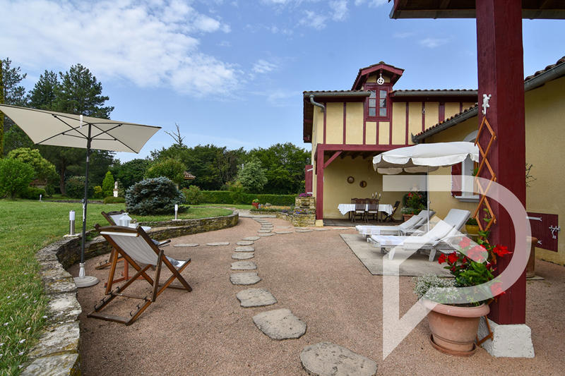 Maison - 110 m² - 5 pièces