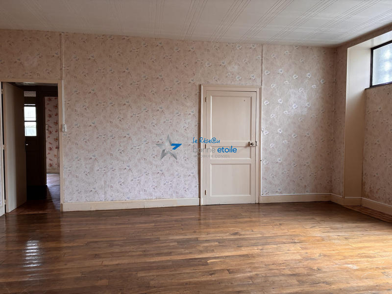 Maison ancienne - 272 m² - 10 pièces