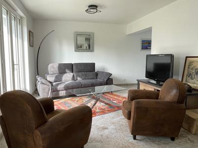 Maison - 85 m² - 5 pièces