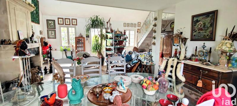 Château - 160 m² - 6 pièces