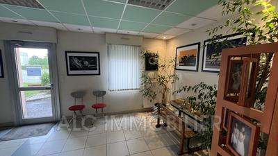 Appartement - 210 m² - 4 pièces