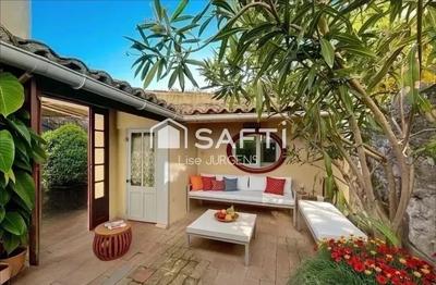 Maison - 140 m² - 7 pièces