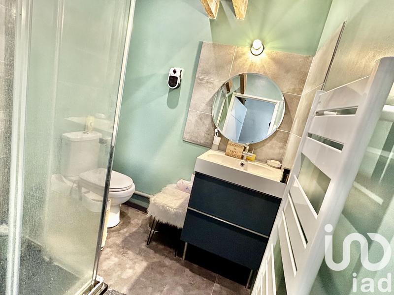 Maison - 235 m² - 12 pièces