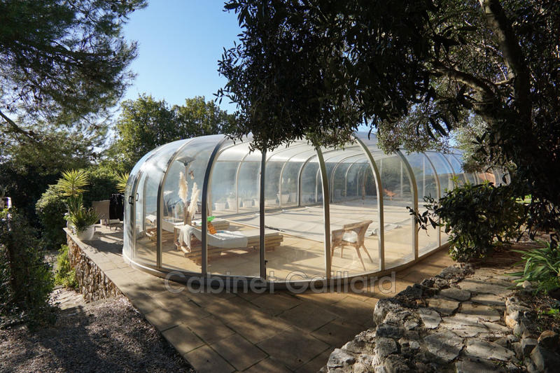 Villa - 182 m² - 5 pièces