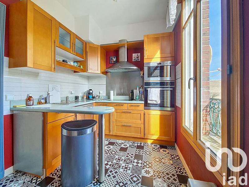 Maison - 206 m² - 8 pièces