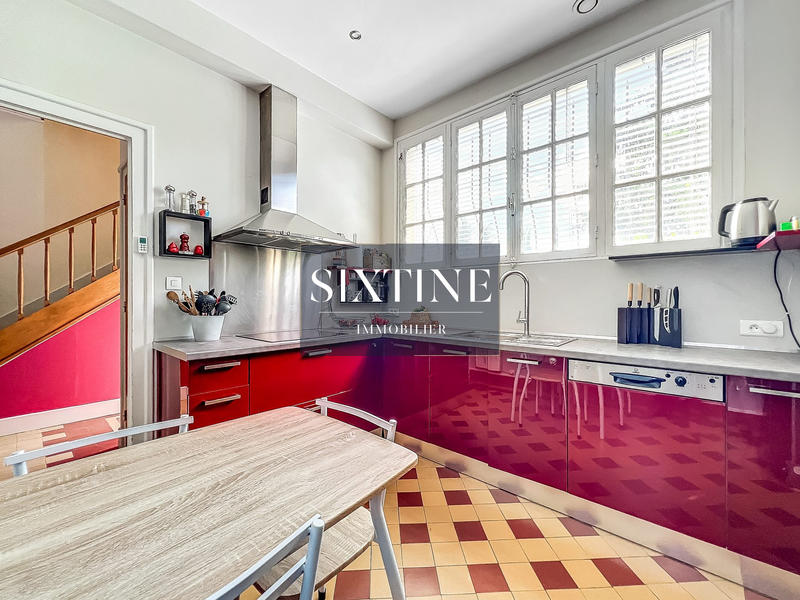 Maison - 170 m² - 6 pièces