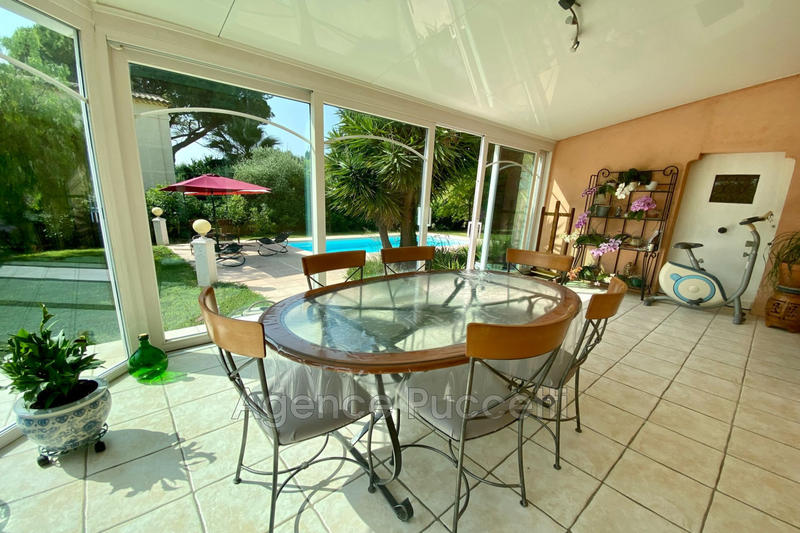 Villa - 160 m² - 6 pièces