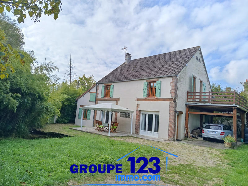 Maison - 203 m² - 5 pièces