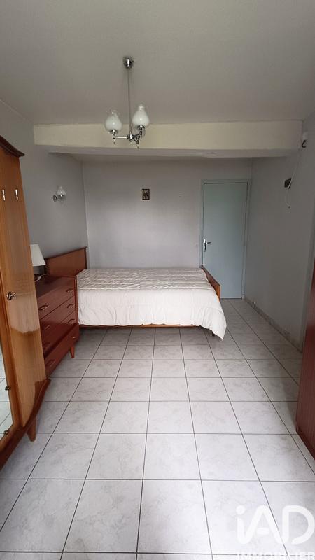 Maison - 161 m² - 8 pièces