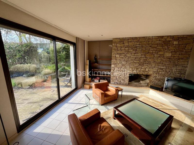 Maison - 258 m² - 9 pièces