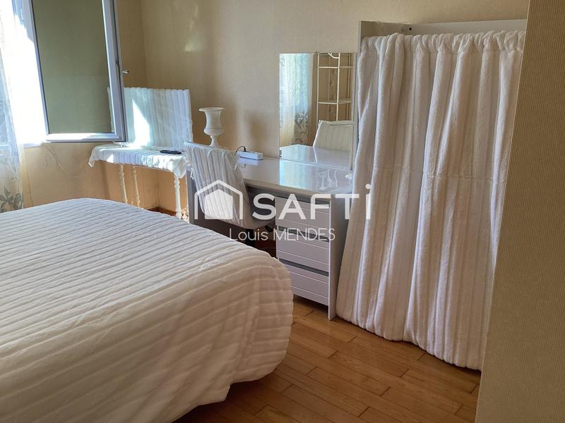 Maison - 203 m² - 8 pièces