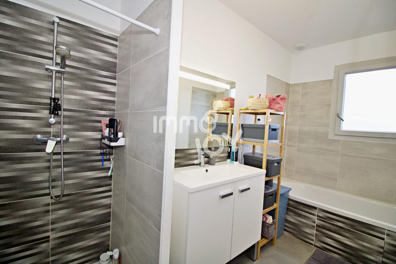 Maison - 91 m² - 4 pièces