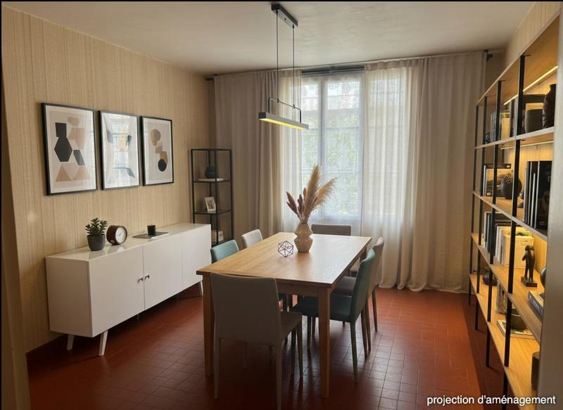 Maison - 140 m² - 8 pièces