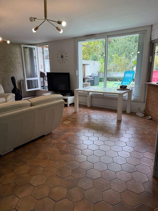 Appartement - 100 m² - 4 pièces