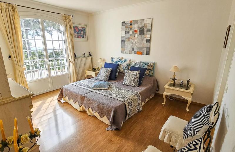 Bastide - 200 m² - 5 pièces