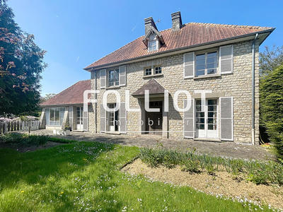 Maison - 151 m² - 6 pièces