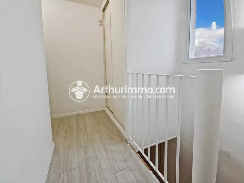 Appartement - 100 m² - 5 pièces