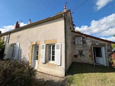 Maison - 98 m² - 4 pièces