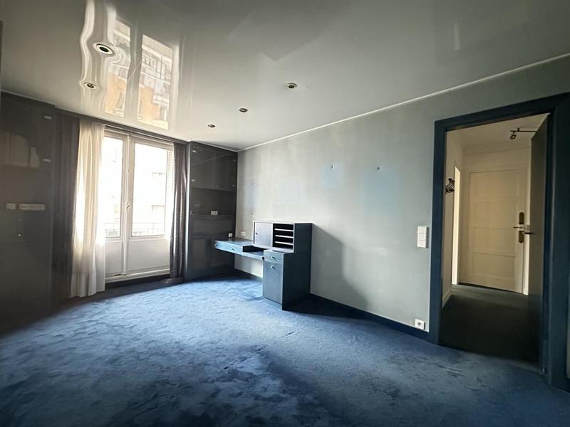 Appartement ancien - 108 m² - 5 pièces