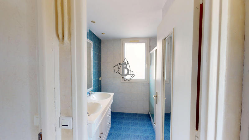 Appartement - 77 m² - 4 pièces