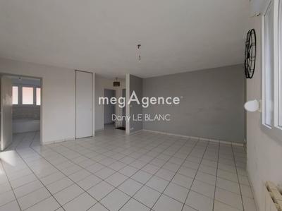 Appartement - 60 m² - 3 pièces