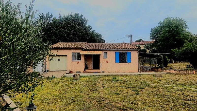 Villa - 90 m² - 4 pièces