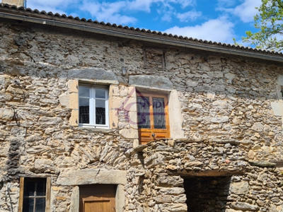 Maison - 114 m² - 5 pièces