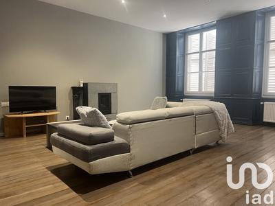 Maison - 225 m² - 8 pièces