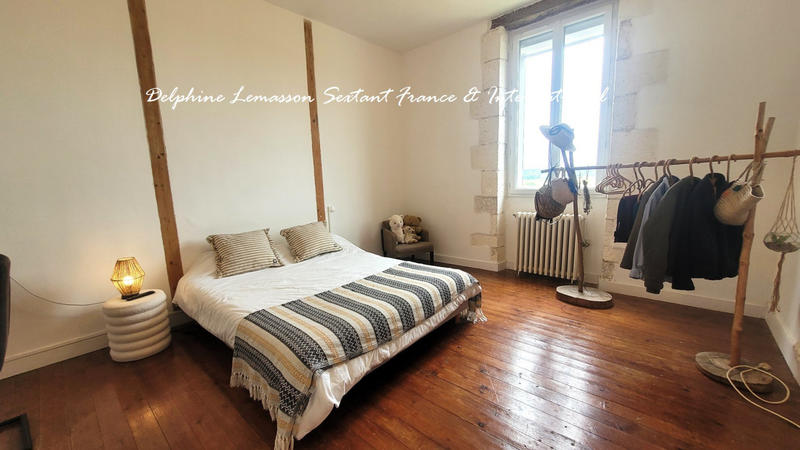 Maison - 400 m² - 11 pièces