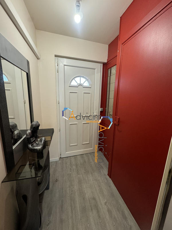 Maison - 95 m² - 3 pièces