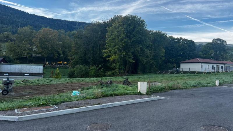 Terrain constructible - 239 m²