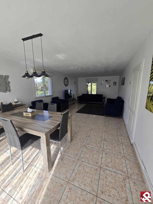 Maison - 160 m² - 7 pièces