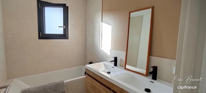 Maison - 112 m² - 4 pièces