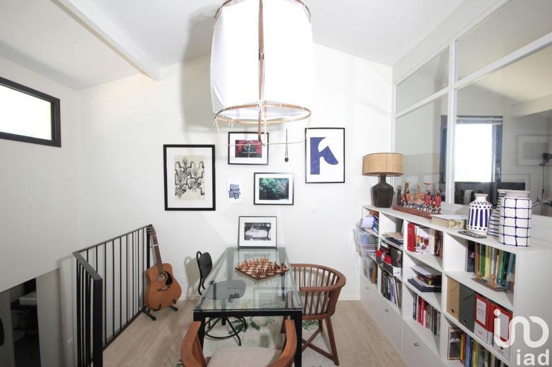 Maison - 300 m² - 10 pièces