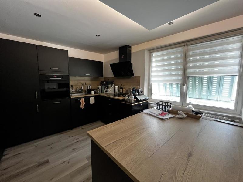 Immeuble - 126 m² - 7 pièces