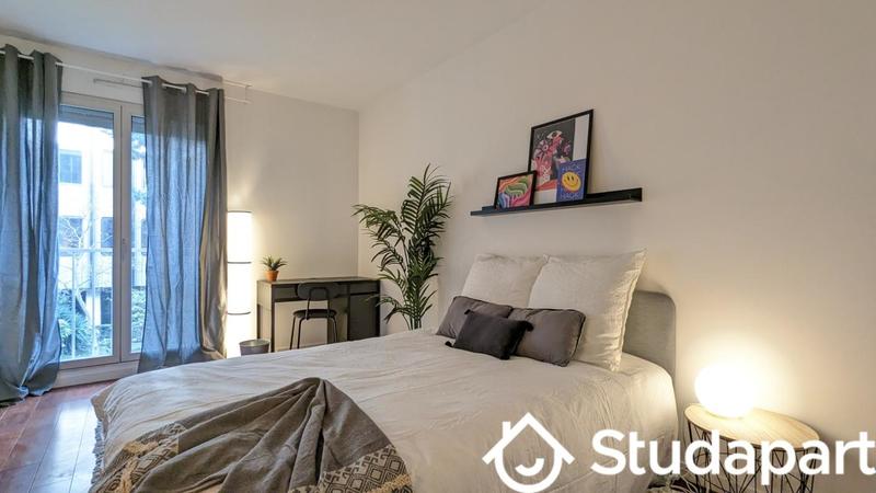 Chambre - 10 m² - 1 pièce