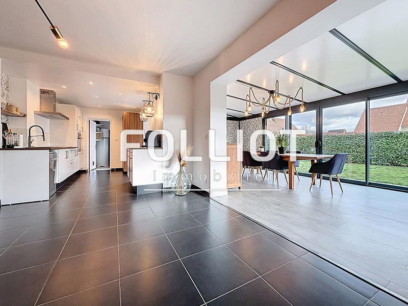 Maison - 156 m² - 6 pièces