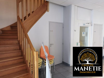 Bureau - 224 m² - 8 pièces