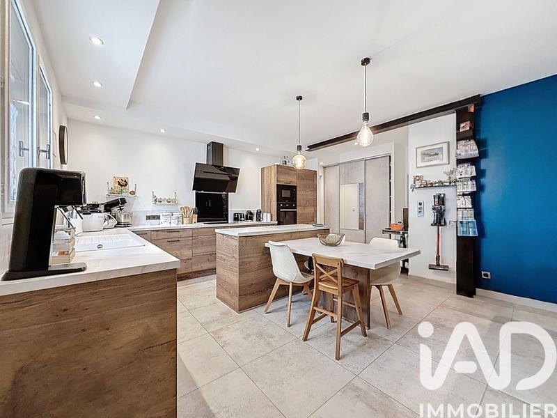 Appartement - 83 m² - 3 pièces