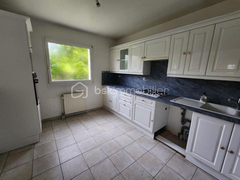 Maison traditionnelle - 98 m² - 4 pièces