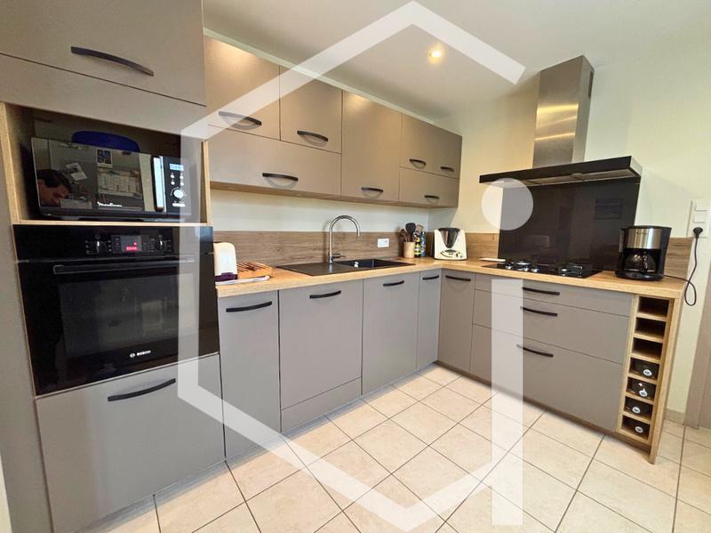 Maison - 107 m² - 5 pièces